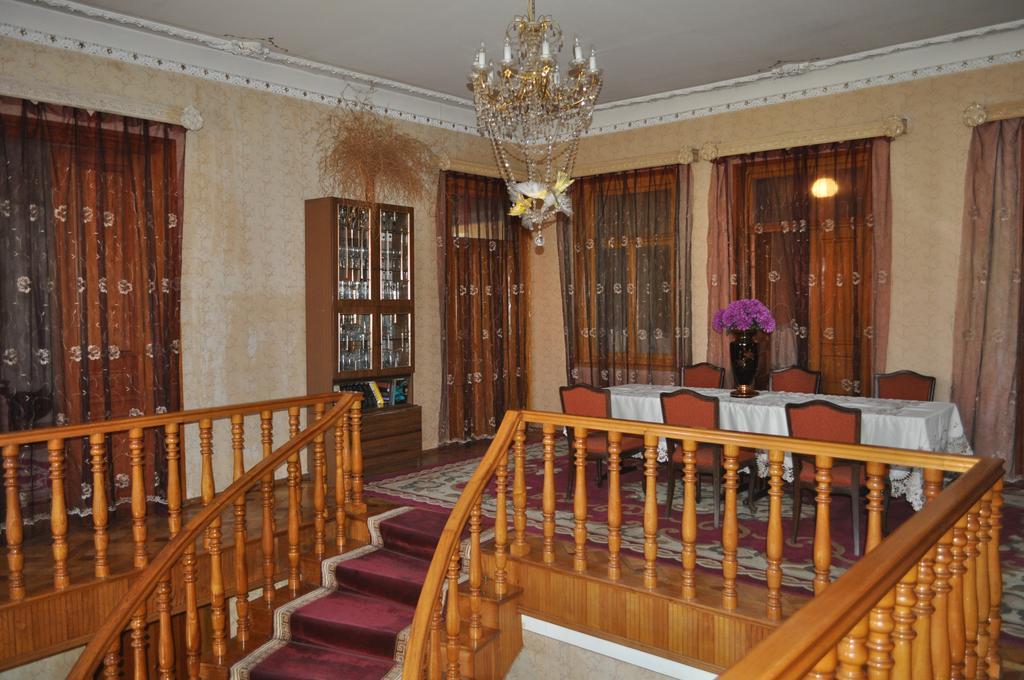 Guest House Cico Telavi Exteriér fotografie