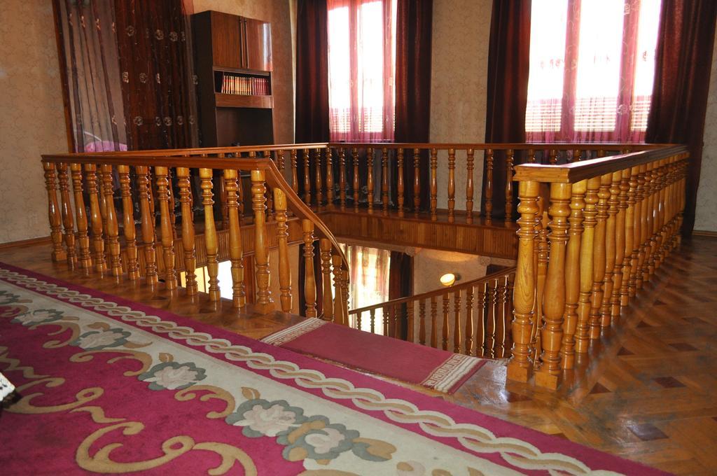 Guest House Cico Telavi Exteriér fotografie