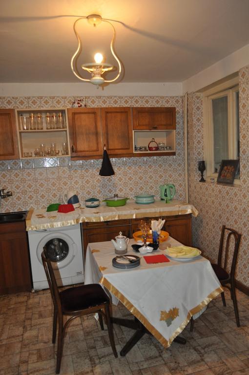 Guest House Cico Telavi Exteriér fotografie