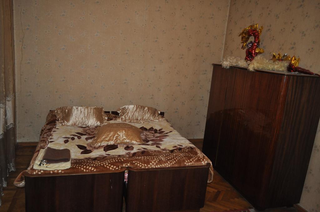 Guest House Cico Telavi Exteriér fotografie