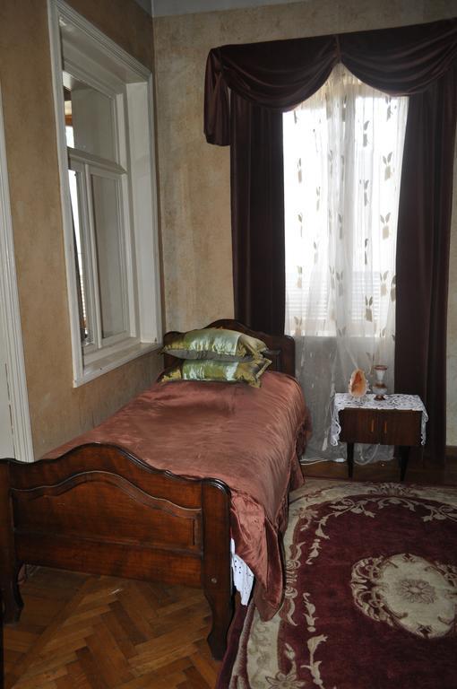 Guest House Cico Telavi Exteriér fotografie
